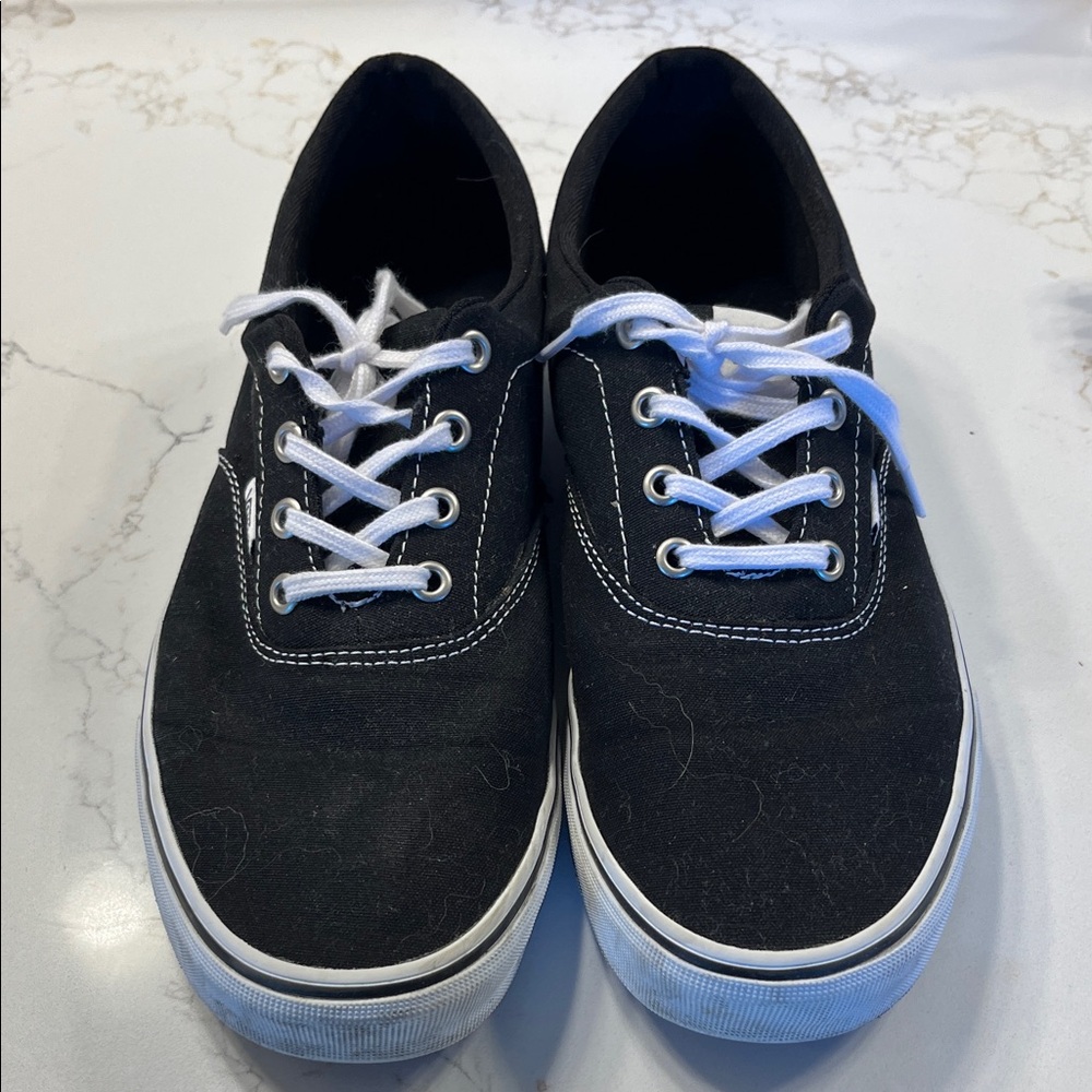 Vans Classic Black White Lace-Up Sneakers Size  11 Women Low Top Skate Shoes